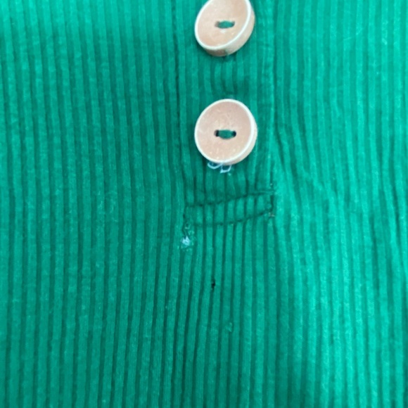 Posh Peanut rompers, selling as a bundle of 2 size 12 to 18 months - Picture 4 of 6